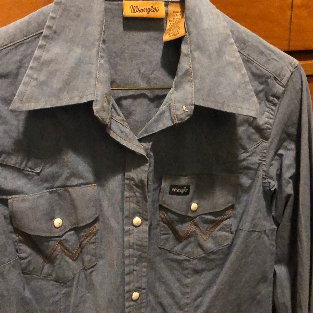 Wrangler button up western shirt